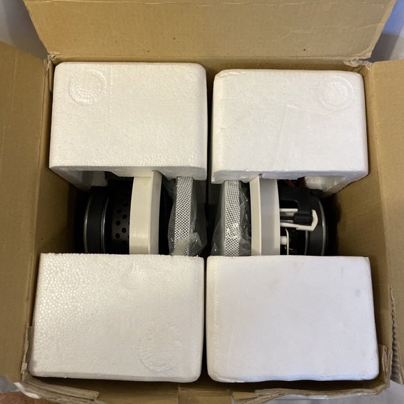 HomeTech - 5-1/4" 2-Way In-Ceiling Speakers (pair) HT502R Open Box - Picture 9 of 14